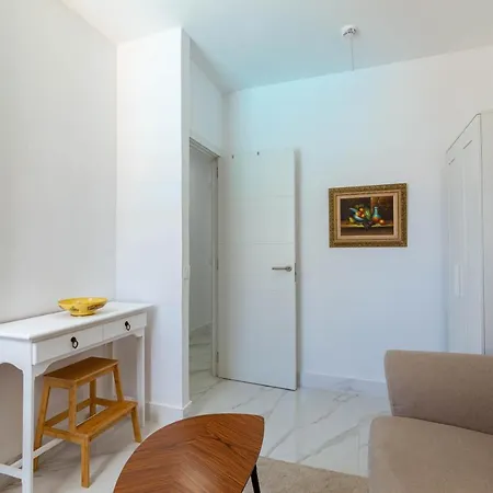 Canarian - Luxury Near Yumbo * San Bartolome de Tirajana (Gran Canaria)