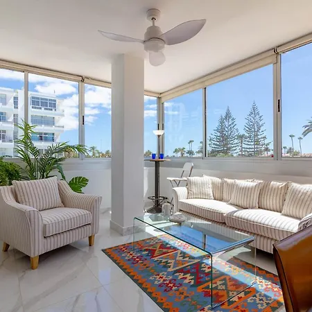 Apartment Canarian - Luxury Near Yumbo *