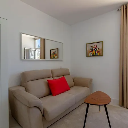 Canarian - Luxury Near Yumbo *