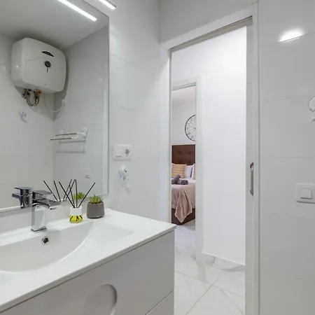 Canarian - Luxury Near Yumbo * San Bartolome de Tirajana (Gran Canaria)