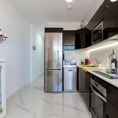 Apartment Canarian - Luxury Near Yumbo San Bartolome de Tirajana (Gran Canaria)